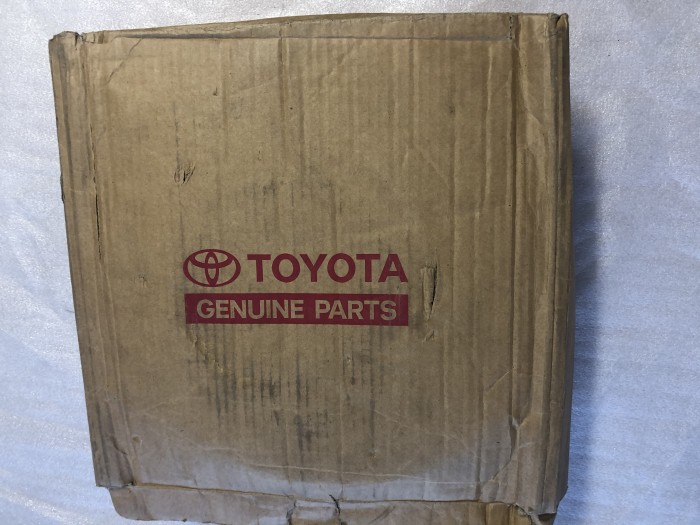 Диск тормозной передний Lexus ES CV3, Toyota Camry V30 4351258010