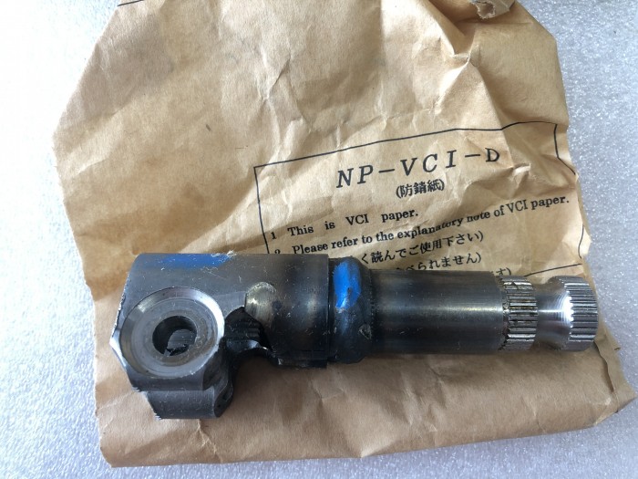 Вал рулевой TOYOTA Avensis T250 Corolla Verso R10  Matrix E130 Corolla E130 4522105011