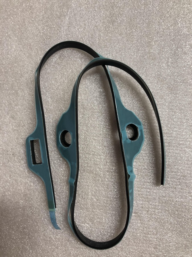 Прокладка заднего бампера LEXUS GS TOYOTA ARISTO 5258130030