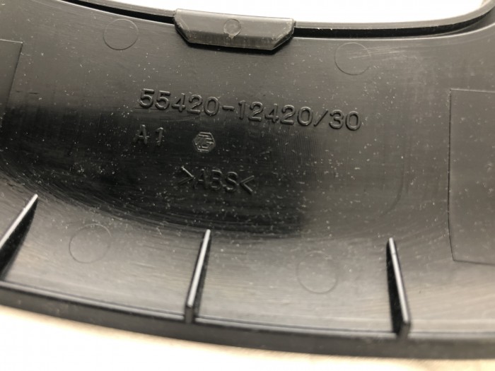 Накладка декоративная Toyota Corolla E150 2006-2013 5542012430