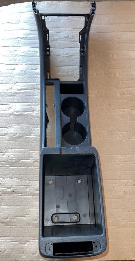 Консоль центральная TOYOTA Corolla E120 2001-2007 5890112481B0