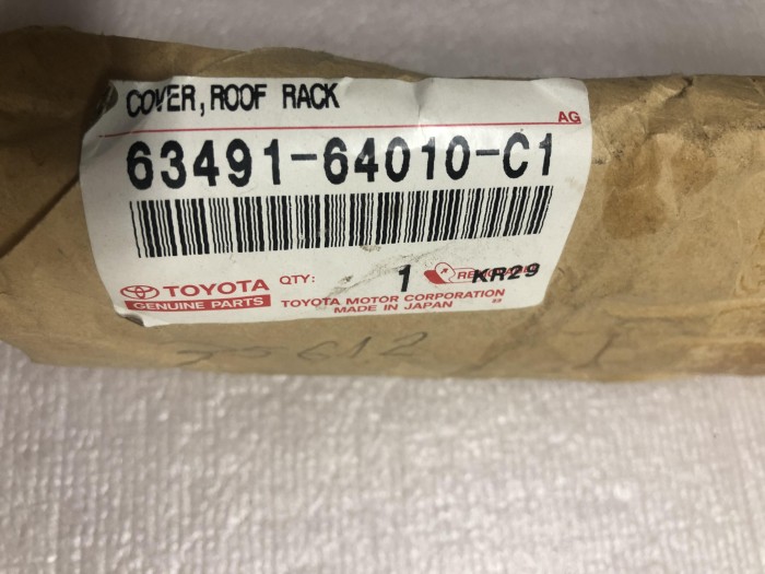 Крышка рейлинга передняя правая TOYOTA Corolla Verso 6349164010C1