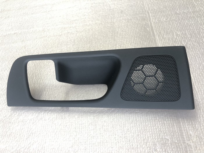 Накладка внутренней ручки задней левой двери TOYOTA Avensis T250 6761805030B0