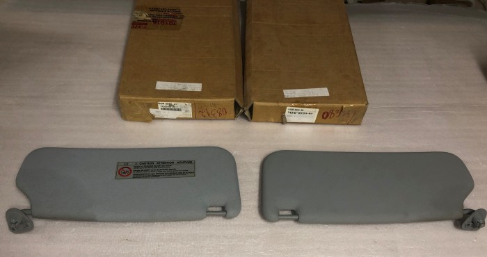 Козырек солнцезащитный левый TOYOTA AVENSIS I 1997-2003 7432005120B2