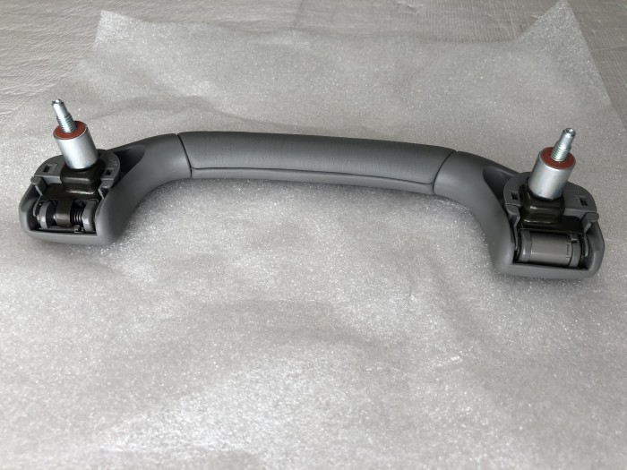 Ручка салона TOYOTA Land Cruiser 100 LEXUS LX470 7461060100B0