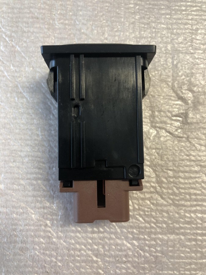 Выключатель подогрева сидения Lexus RX300 8475148030