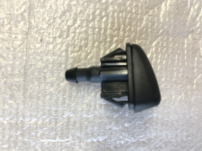 Форсунка омывателя TOYOTA 8538152290