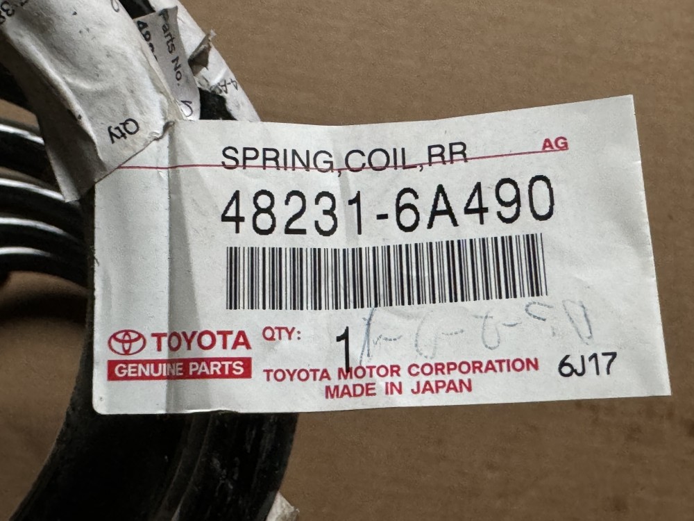 Пружина задняя Toyota Land Cruiser 80 482316A490