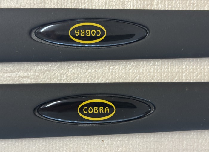 Накладки боковые защитные NIS2642 COBRA универсальные