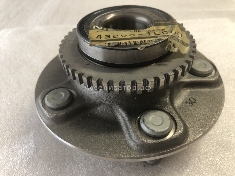 Ступица задняя с подшипником АБС NISSAN 432001L000